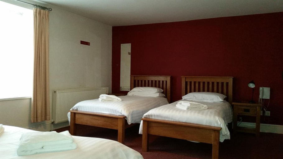Bedroom 4, The White Hart, Somerset