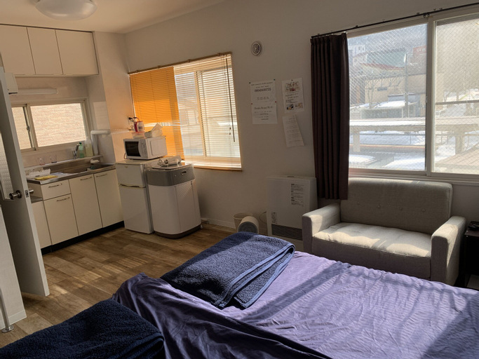 Bedroom 2, Zenibako House 3F-RoomD, Otaru