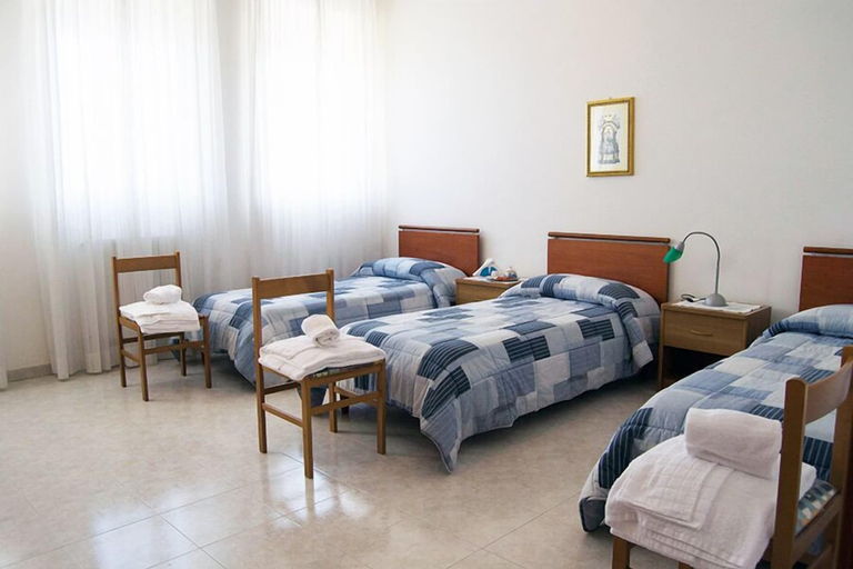 Bedroom 5, Centro di Spiritualità Madonna della Nova, Brindisi