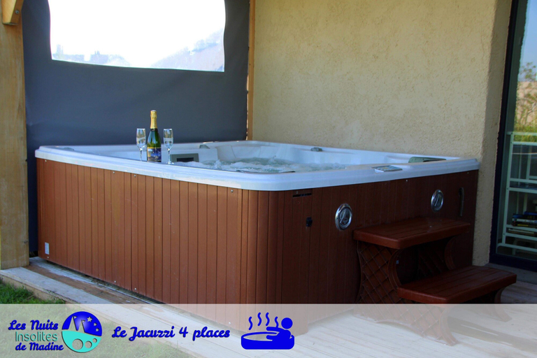 Bathroom 4, Les Nuits Insolites de Madine, Meuse