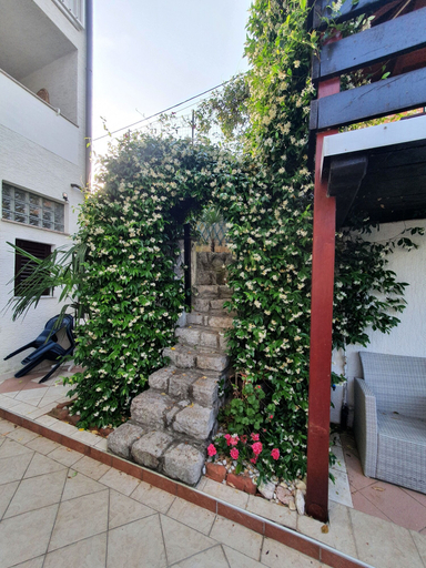 Exterior & Views 2, Villa Roses Apartments & Wellness, Opatija/Veprinac