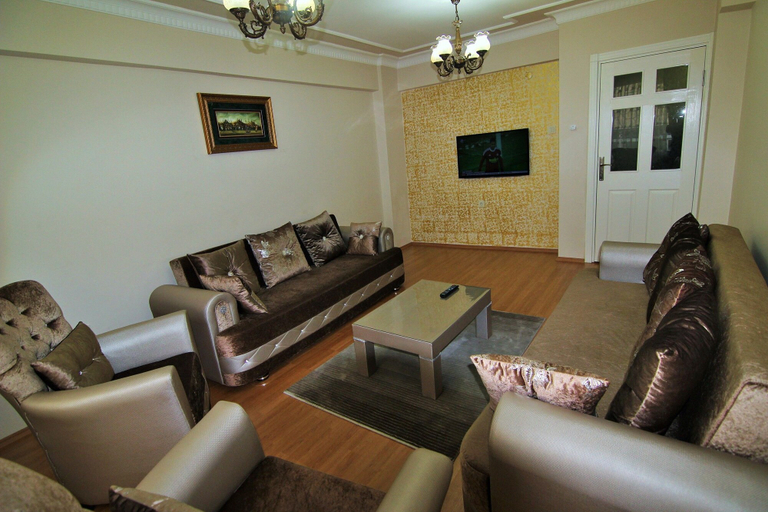 Others 5, Yılmaz Apart, Fatih