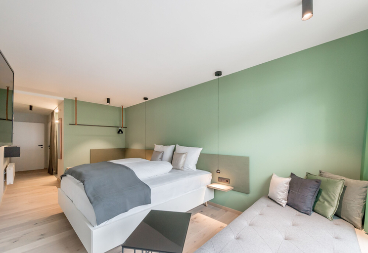 Bedroom 4, Lifestylehotel dasMAX, Innsbruck Land