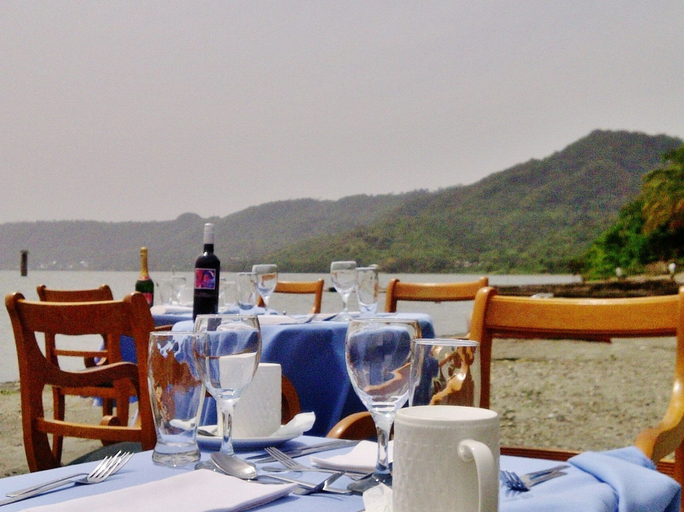 Food & Drinks 4, Paradise Resort, Lake Bosomtwe, Bosomtwe-Kwanwoma