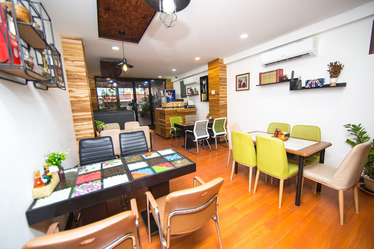 Food & Drinks 3, Lao Lao Cafe and Hostel, Vientiane