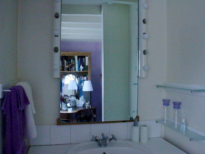 Bathroom 3, Stone House Bed and Breakfast, Northamptonshire