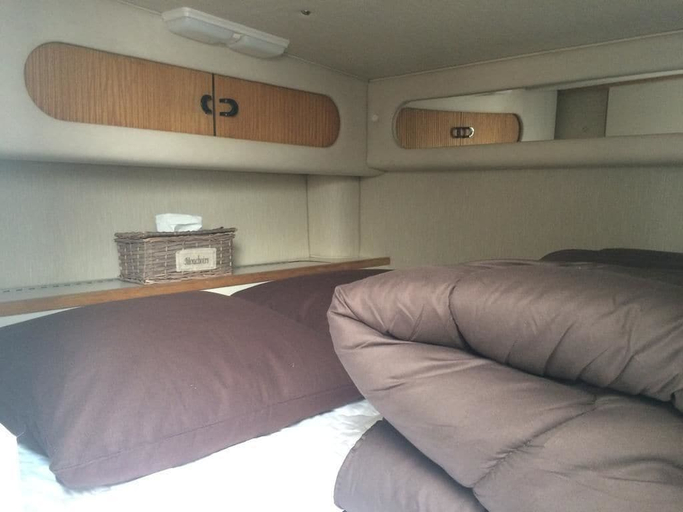 Bedroom 2, Boat Vedette Arlequin, Aude