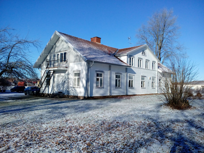 Exterior & Views, Vandrarhemmet Hammar - Hostel, Askersund