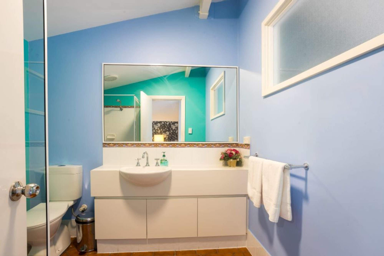 Bedroom 2, Character 3 Bedroom Home With Pool and Balcony, Bayswater