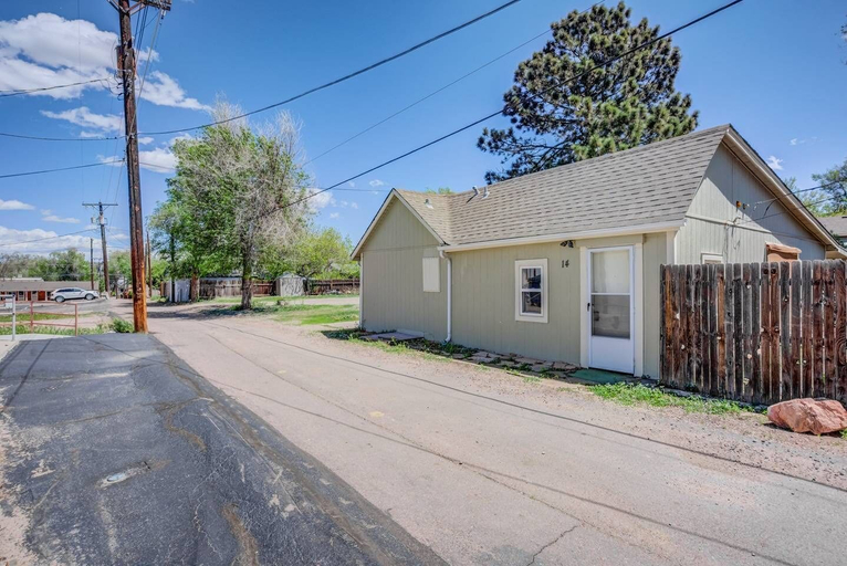 Exterior & Views 2, 2 Bedroom near Parks, A Lake, Downtown, El Paso