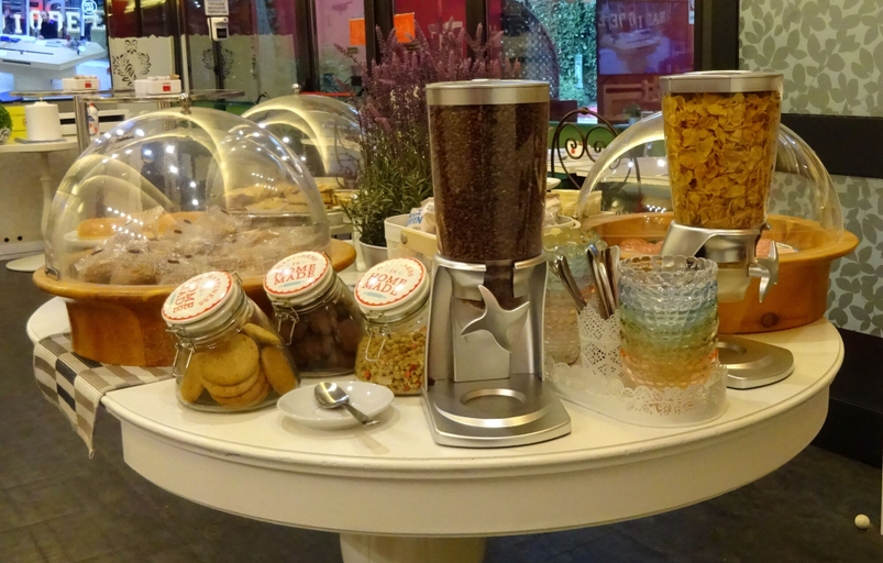 Food & Drinks 5, 7MOTEL - SETTIMOTEL, Milano