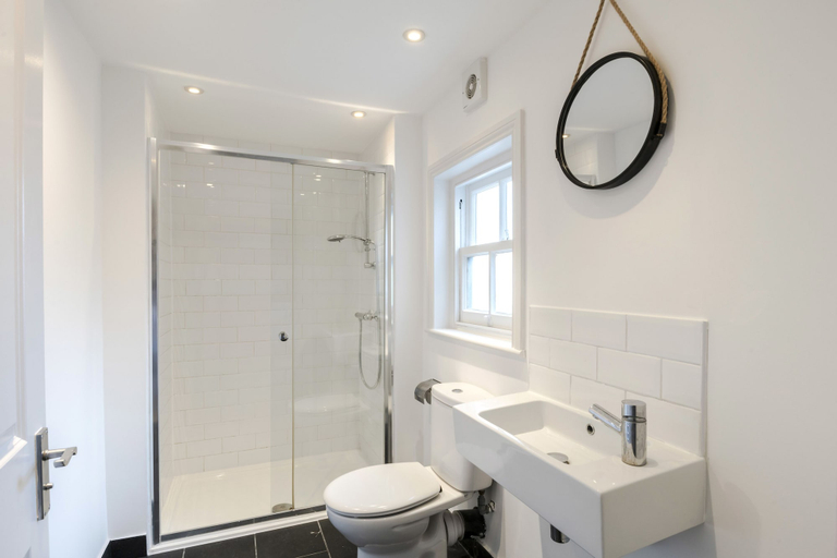 Bathroom 3, The William IV, London