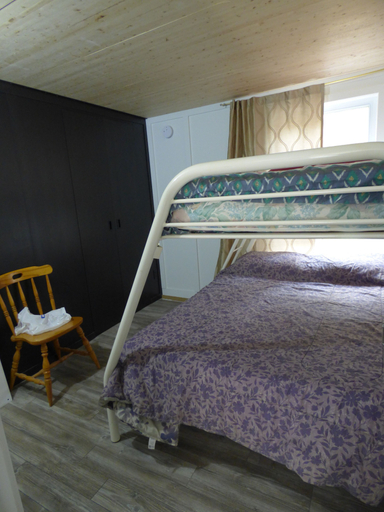 Bedroom 2, Chalet le Cardinal, Portneuf