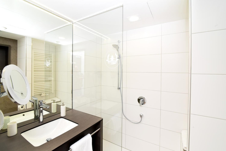 Bathroom 5, Das Hürner, Ansbach