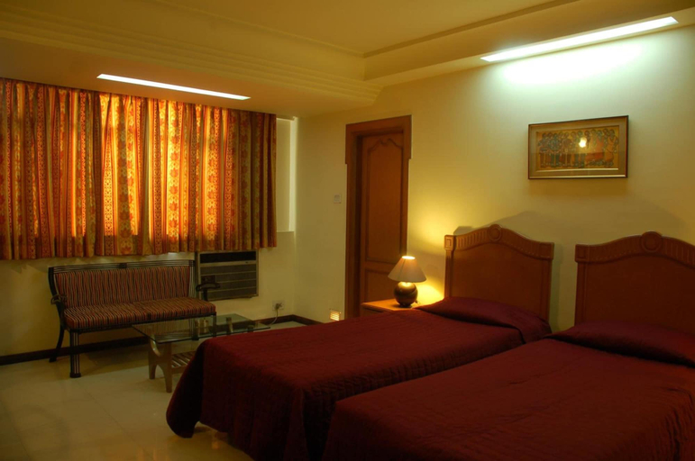 Bedroom 4, Park Palace Hotel, Kolkata
