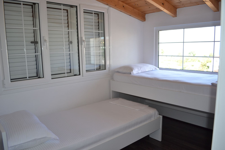 Bedroom 2, Villa August Ksamil, Sarandës