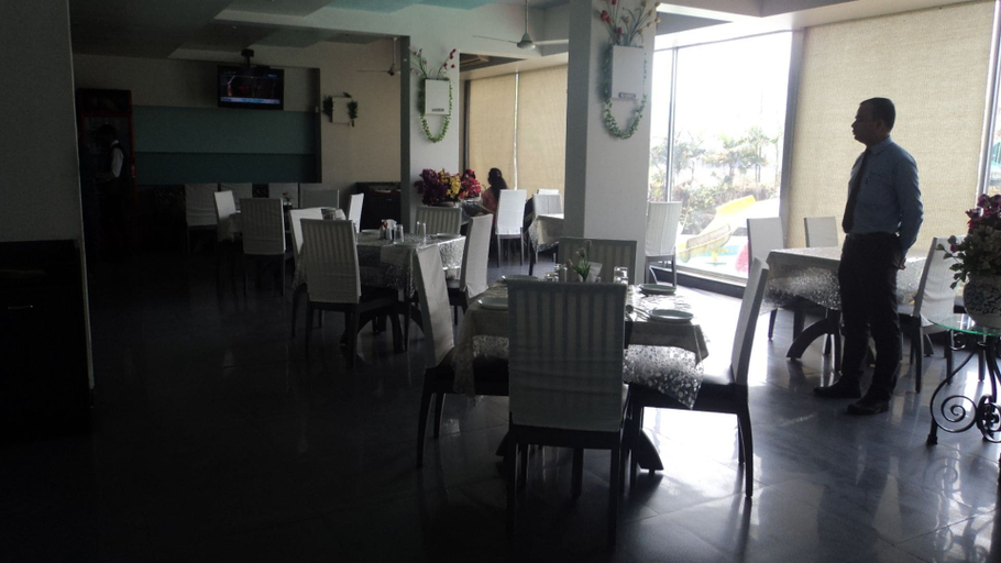 Food & Drinks 5, Royal Hills Vasai - Thane, Palghar