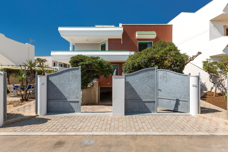 Exterior & Views 2, 2311 Villa Vival - Primo Piano by Barbarhouse, Taranto