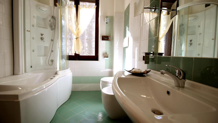 Bathroom 4, Parco dei Pini - Sila Wellness Hotel, Catanzaro