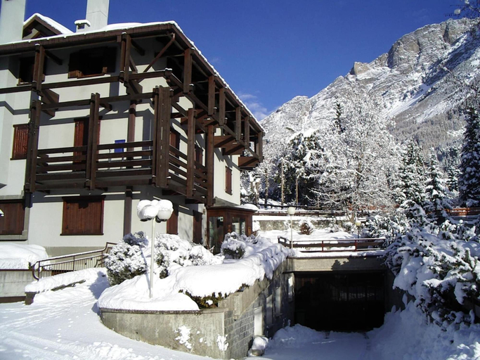 Exterior & Views 2, Hotel Terme, Sondrio