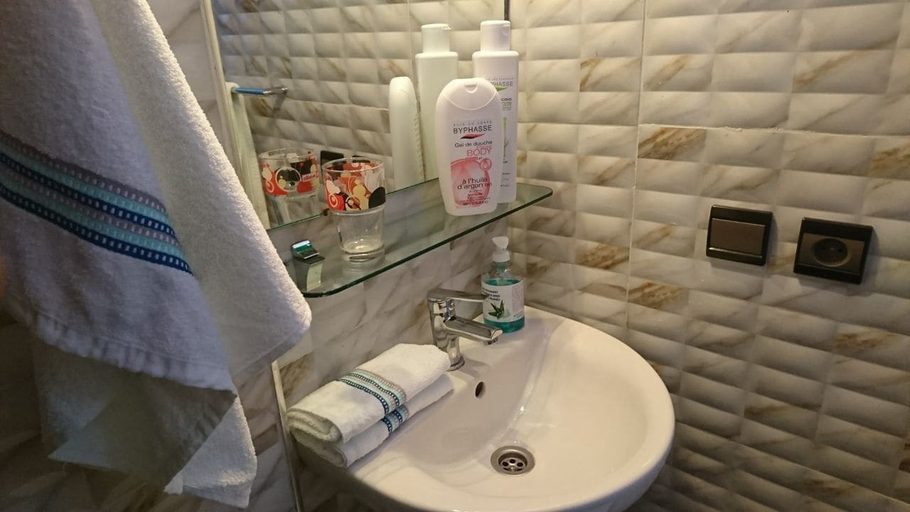 Bathroom 4, Artistica Suite - La Colline, Mohammedia