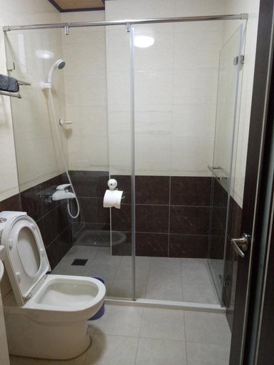 Bathroom 4, Inn the Forest House, Taitung