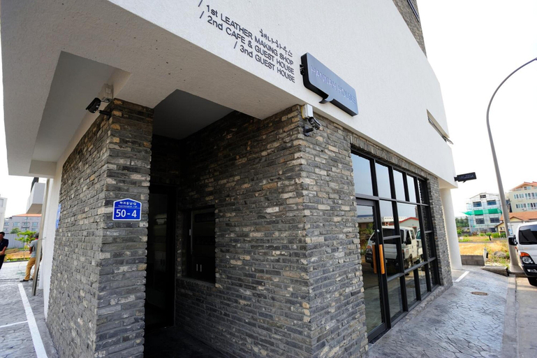 Exterior & Views 2, Hannah Guest House - Hostel, Jeju