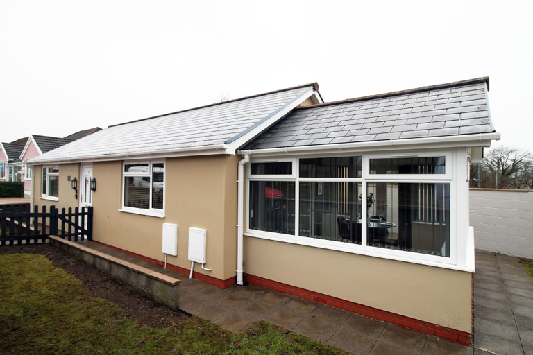 Exterior & Views 2, The Nook by Tŷ SA, Merthyr Tydfil