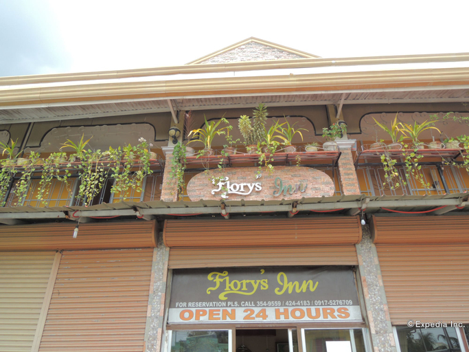 Exterior & Views 1, Flory's Inn, Liloan