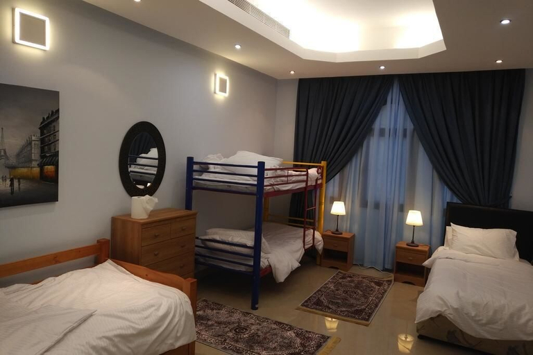 Bedroom 2, Emirates Hills Lake View Villa, Dubai
