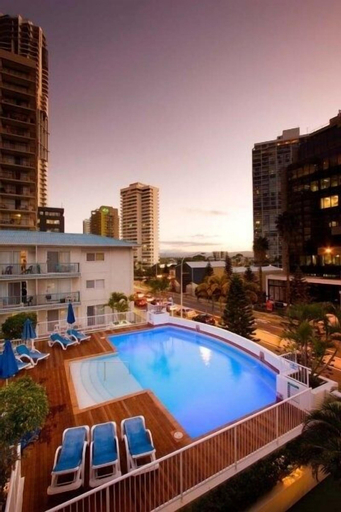 Raffles Royale, Gold Coast