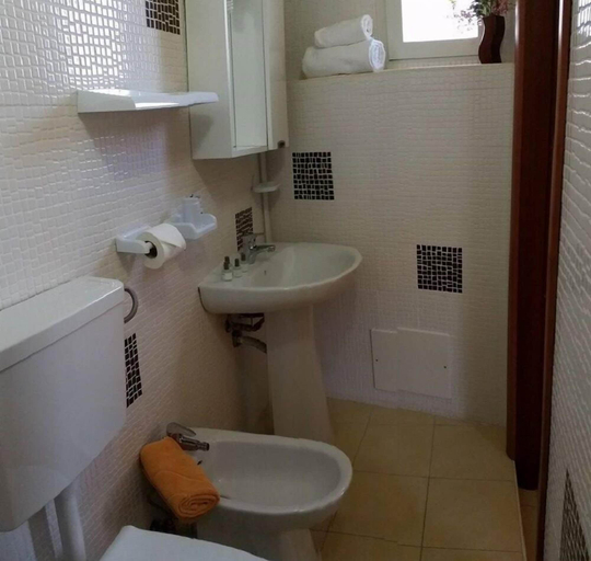 Bathroom 5, Casolare Al Porto, Vibo Valentia