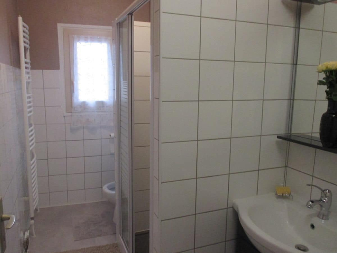 Bathroom, Chambres chez l'habitant - Betrancourt, Allier