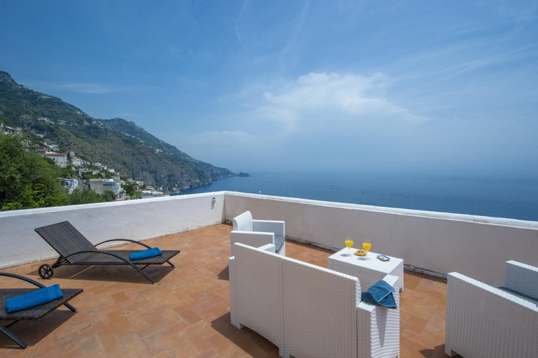 Others 5, Villa Isabel in Praiano, Salerno