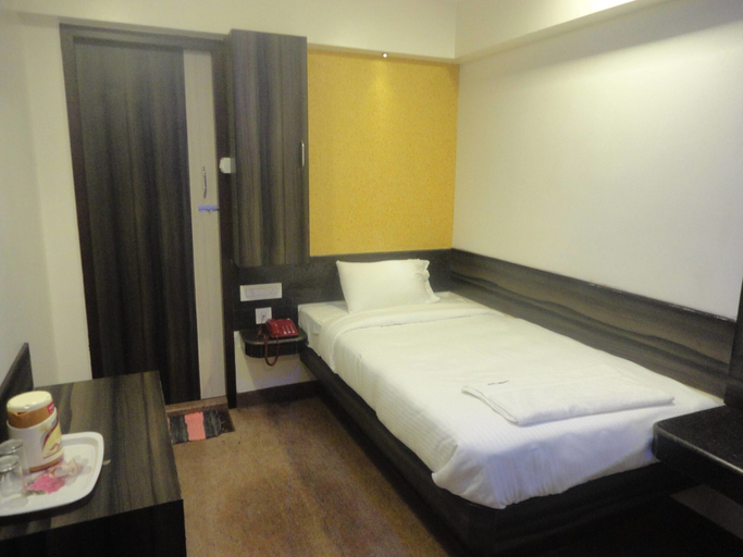 Bedroom 3, FabHotel Lemon Park, Coimbatore