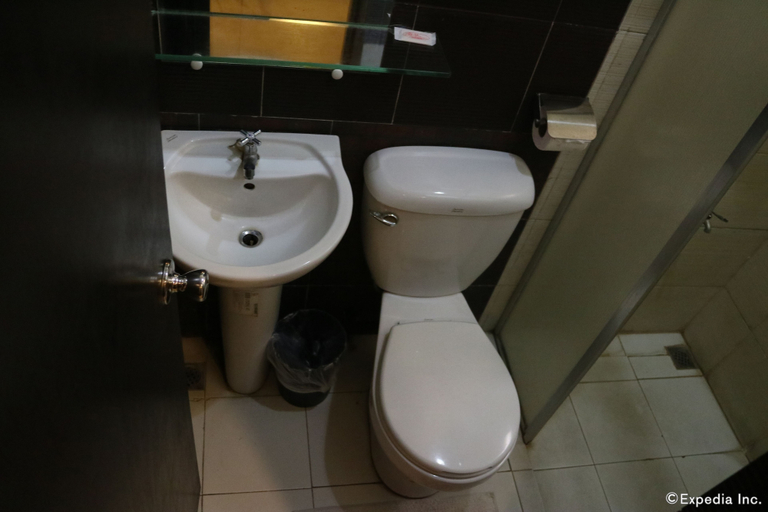 Bathroom 4, JP 227 Residences, Bacolod City