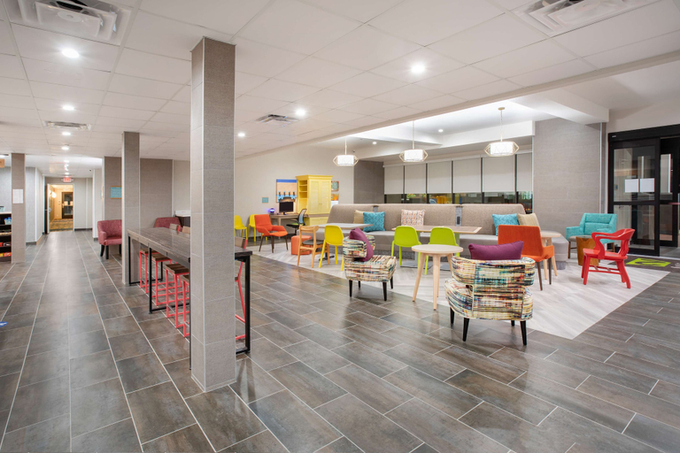 Food & Drinks 5, Home2 Suites by Hilton Roswell, NM, Chaves