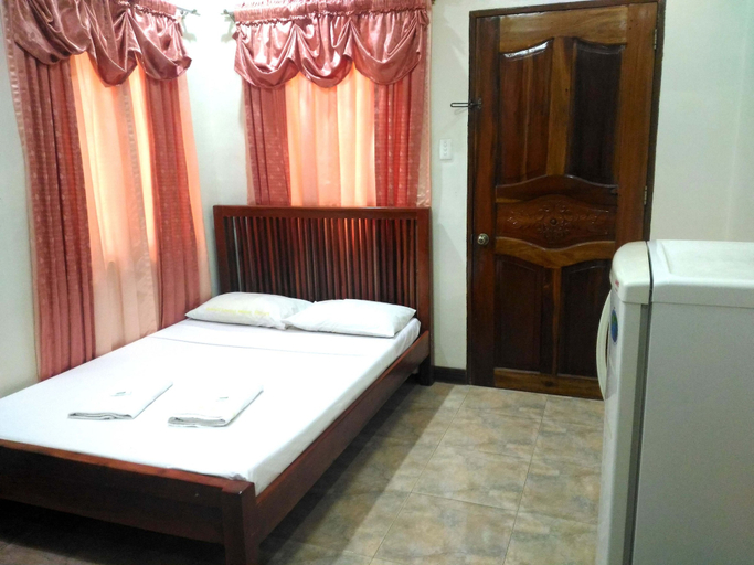 Bedroom 3, Tubod Flowing Waters Resort, Minglanilla