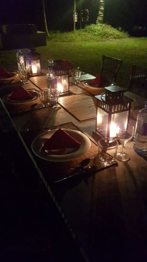 Food & Drinks 5, Villa Ronnaduwa, Hikkaduwa