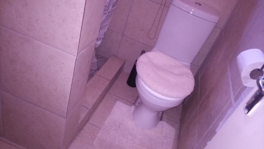 Bathroom 4, Valley Guest House, City of Tshwane