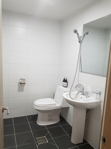 Bathroom 4, SEOUL FOREST STAY - Hostel, Seongdong