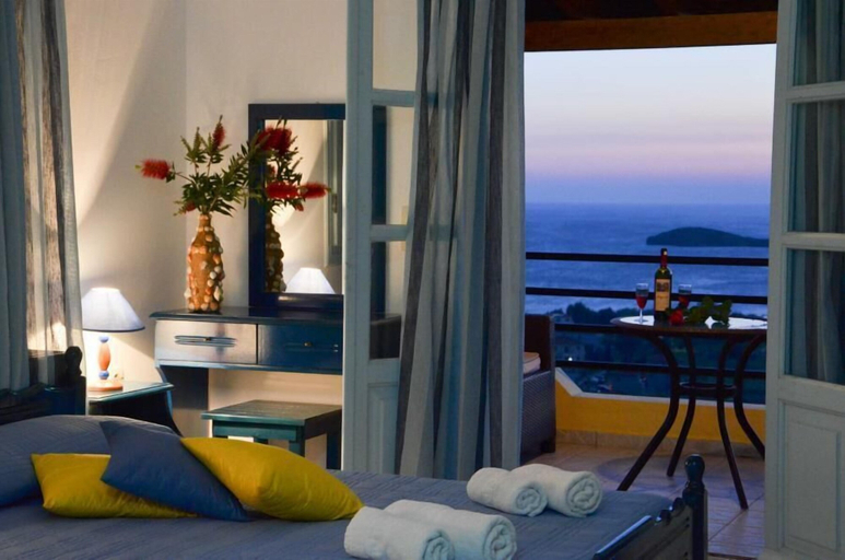 Others 5, Dina Hotel, North Aegean