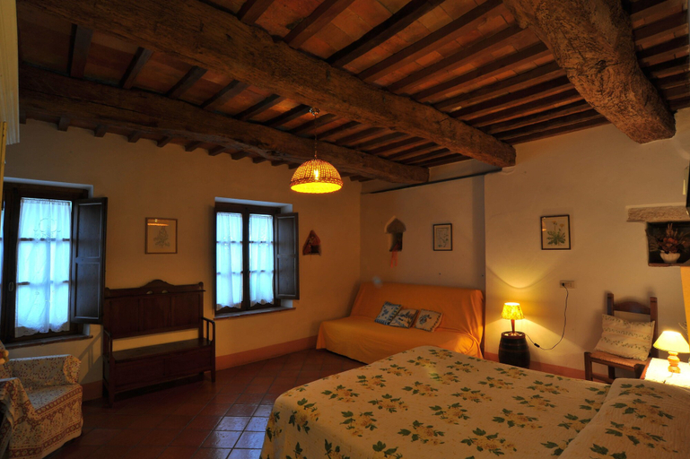 Bedroom 2, Podere La Montalla, Siena
