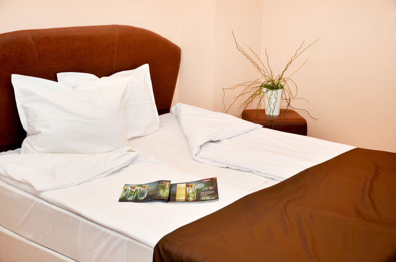 Bedroom 5, Hotel Sorbona, Varna