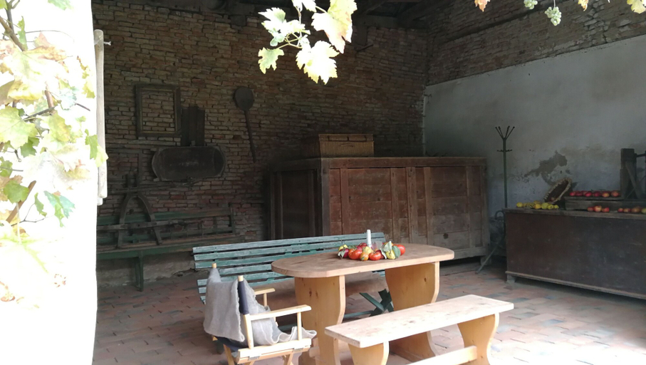 Food & Drinks, Casa Arthur, Biertan