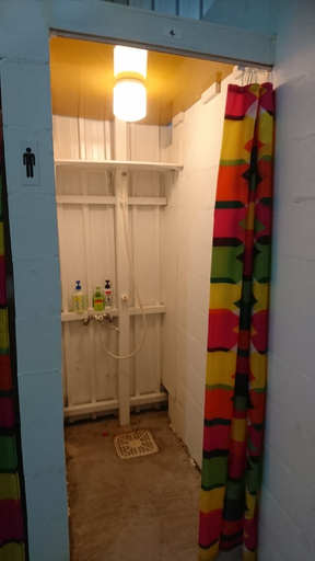 Bathroom 3, Sea Blue, Onna