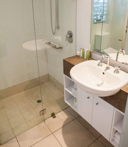 Bathroom 4, 3123 Beach Club Paradise, Cairns