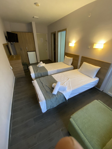 Bedroom 3, Baskent Hotel, Didim