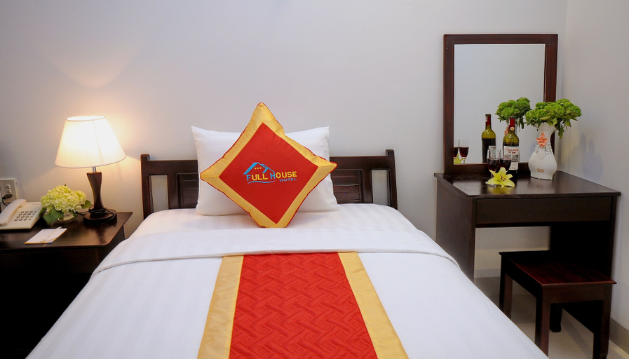 Bedroom 3, Full House Hotel, Nha Trang