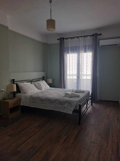 Bedroom 3, Omega Rooms Anaxos, North Aegean